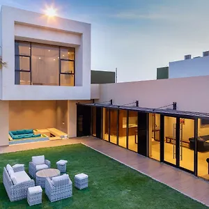 المنتجعات الأولى *** الرياض